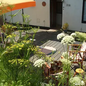 Bed & Breakfast Houseboat Harmony, Utrecht